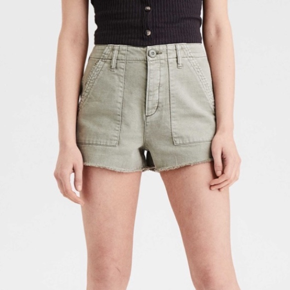 American Eagle Super High Rise Raw Hem Short Green